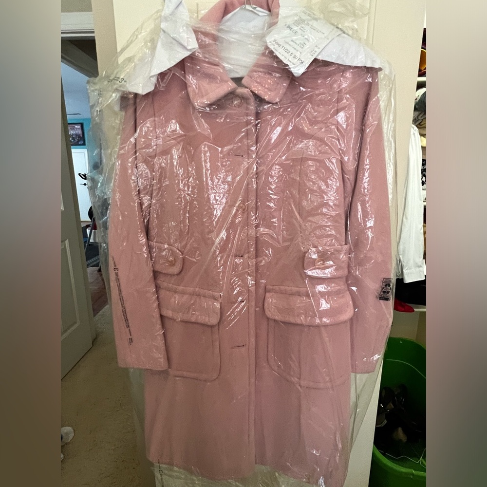 VS Brand Mode - Pink Pea Coat